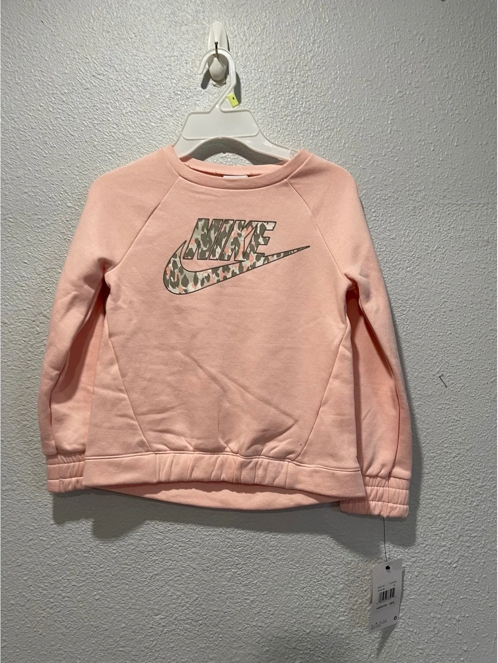 Nike Girls Echo Pink Sweatshirt Size 6X